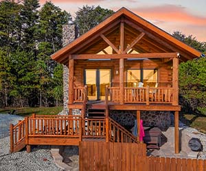 Aurora Pine Cabin porch, side
