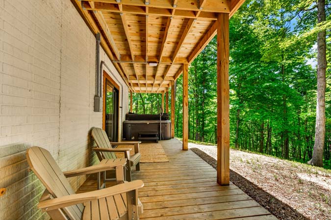 Enjoy nature and comfort at Happy Hours Cabin