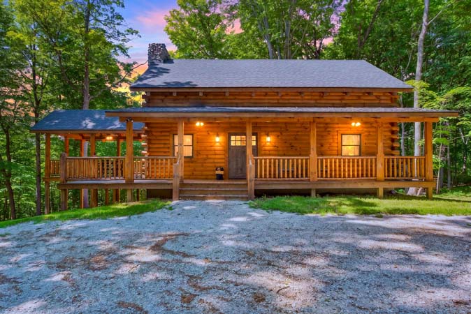 Hocking Hills vacation rental with complimentary Starlink WiFi