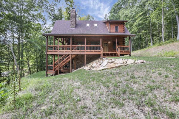 Shagbark Hickory Ridge, Hocking Hills — rear elevation seen from the hillside